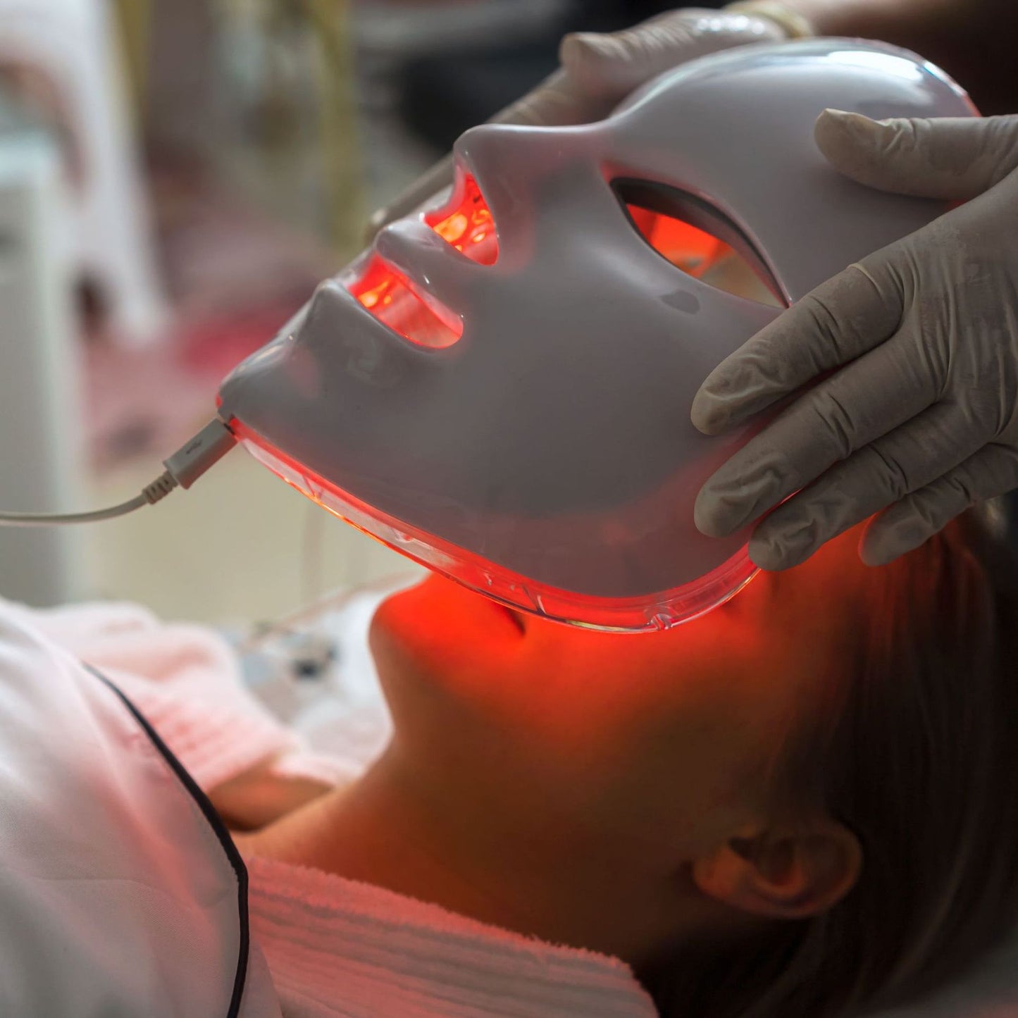 Masque LED Thérapeutique – Soin Visage Éclat et Rajeunissement